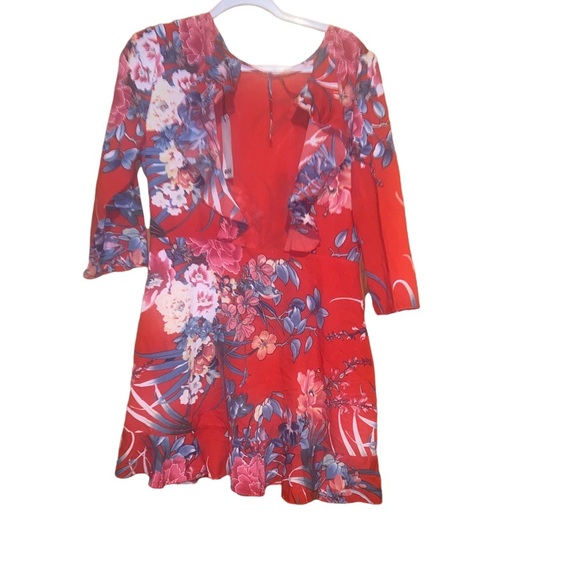 New Boohoo exclusive floral ruffle hem open back dress size 10 - Picture 3 of 6